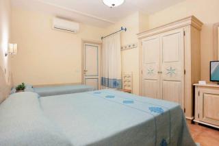 Marina Rey Beach Resort